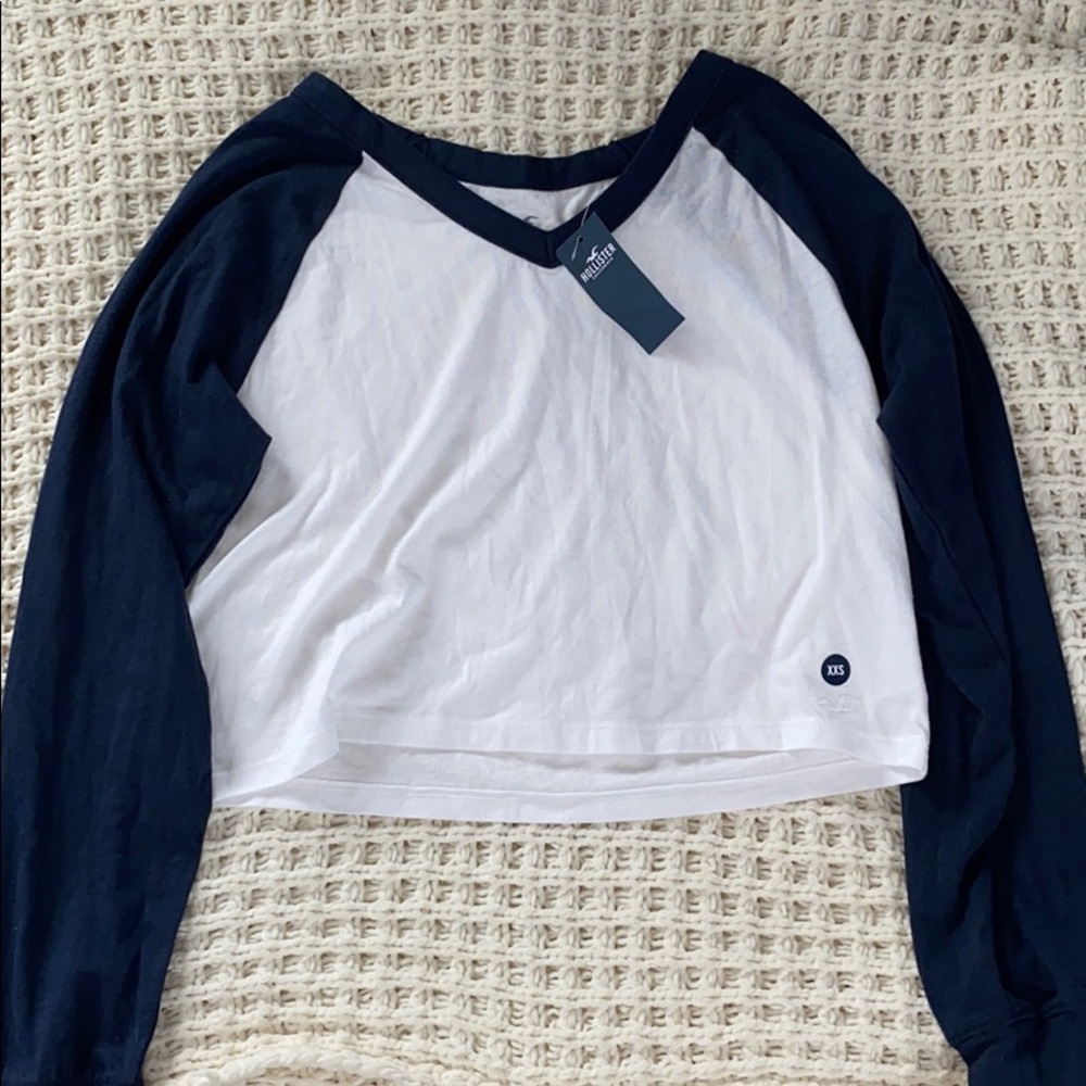 NWT Hollister top